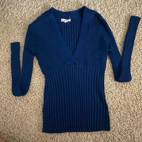 XS-S 8 pack woman’s clothes…. - Picture 4 of 9